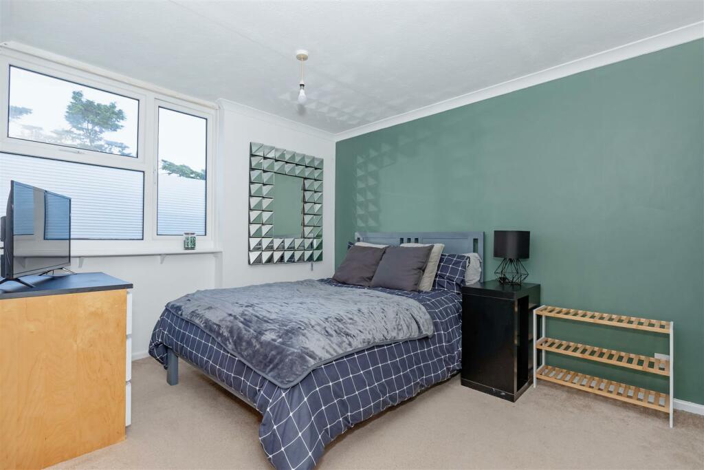 6 Carlton House.JPG