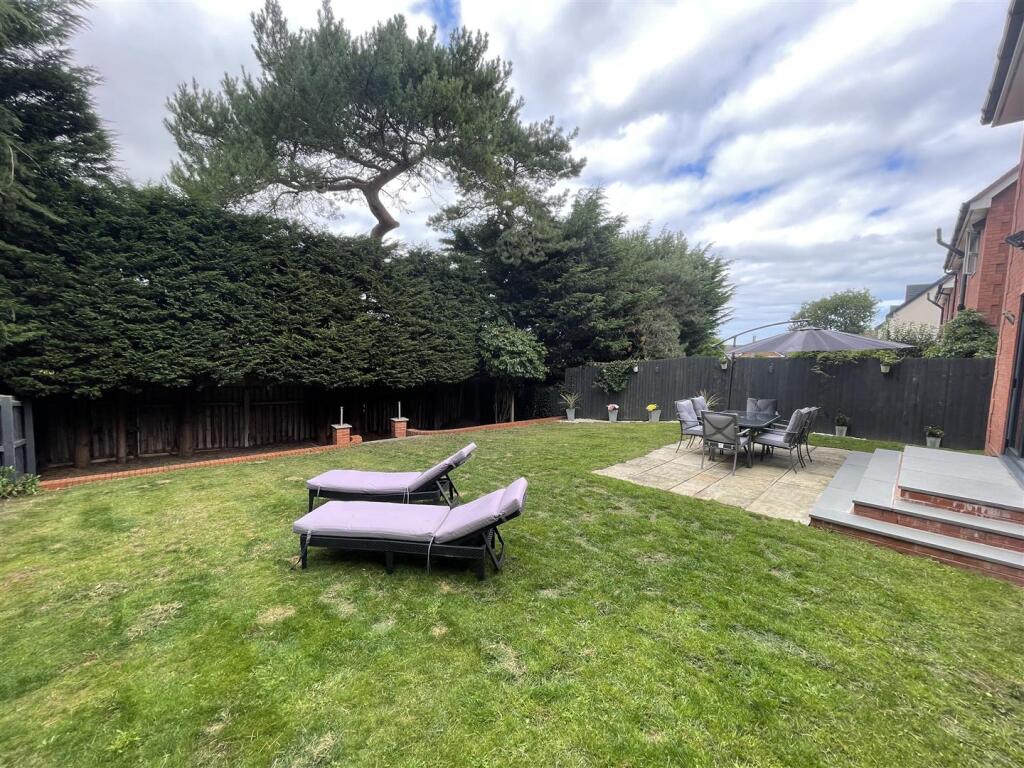 Photo 08-08-2025, 13 33 44.jpg