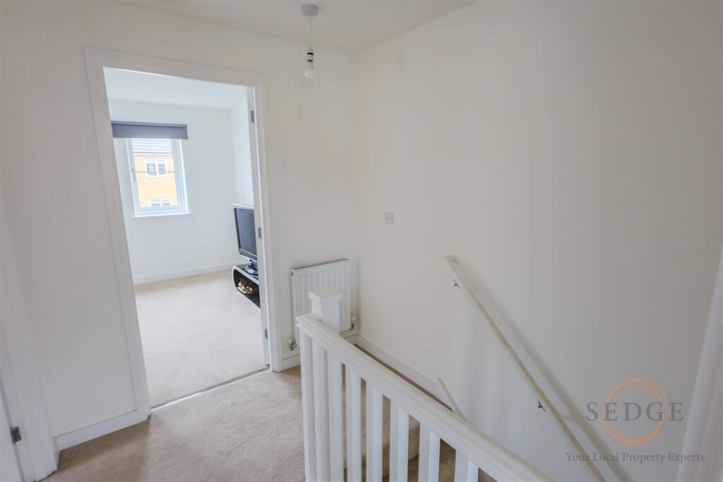 fulmar court-04.jpg