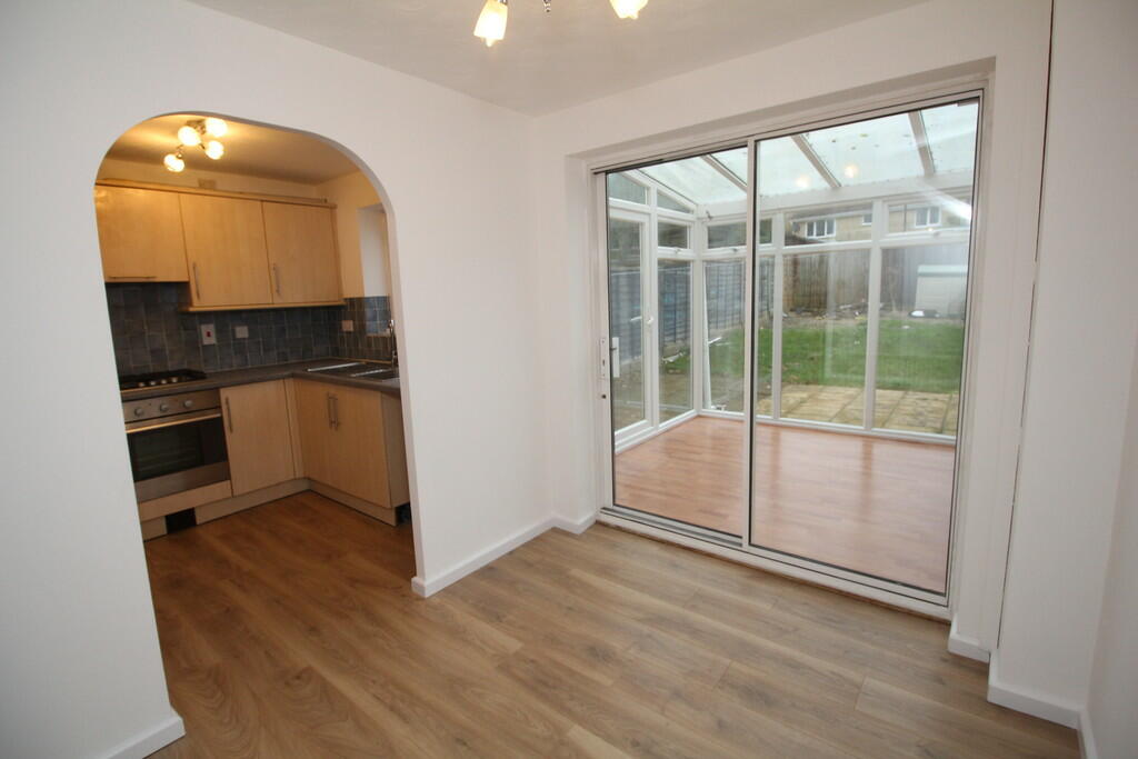 Dining Room/Conse...