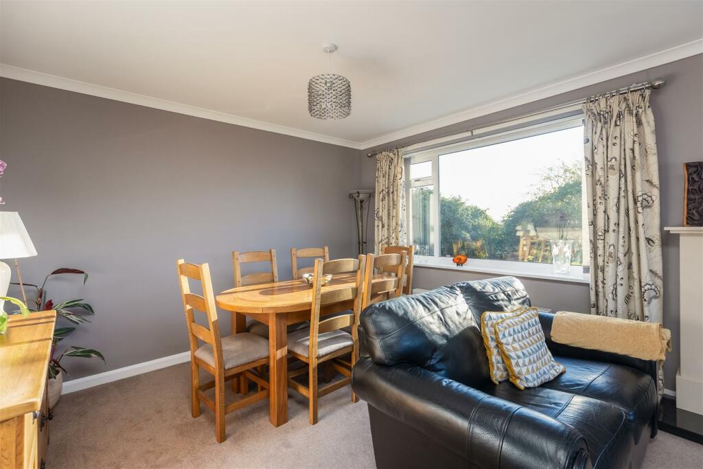 Pandora Sitting Room-2.jpg