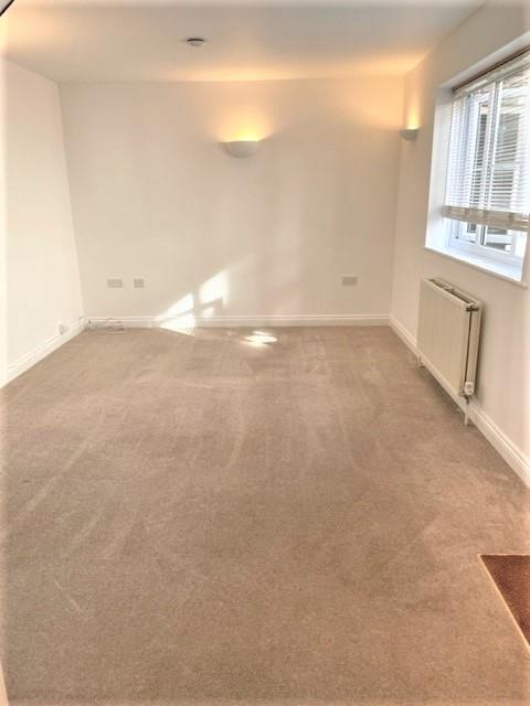 lounge2.jpg