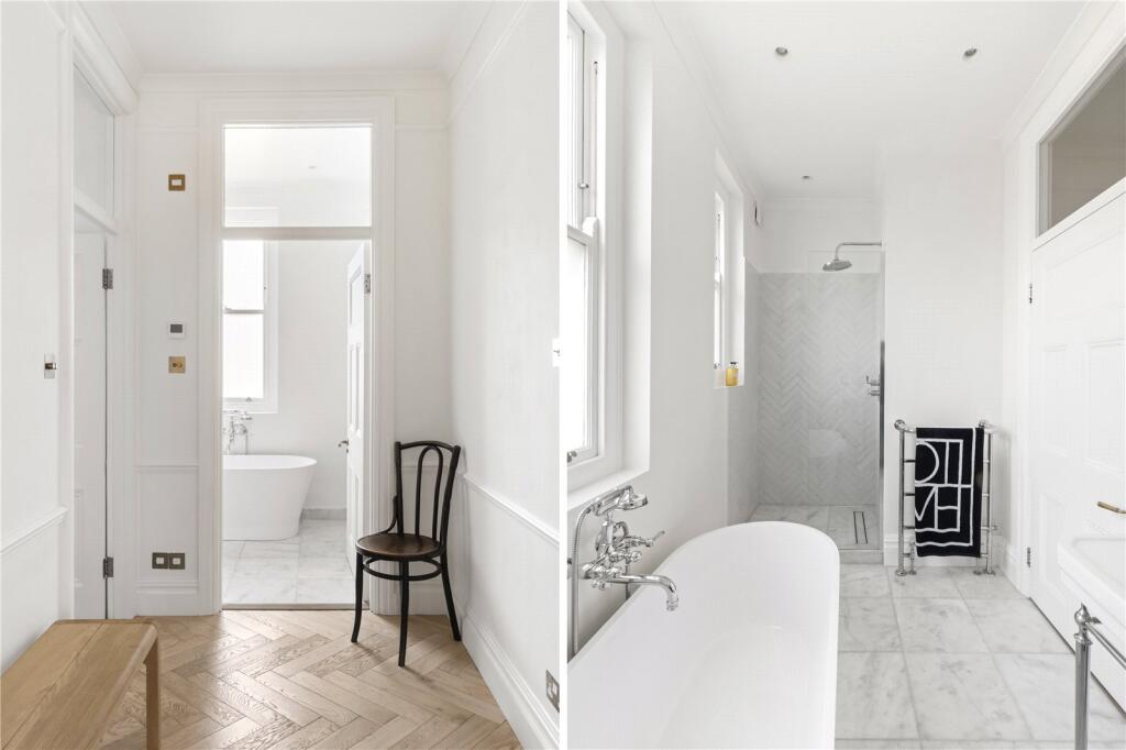Entrance Hall/Bath