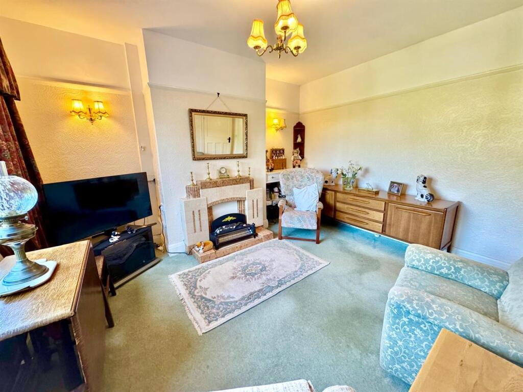 PHOTO-2025-04-01-19-45-28 (17).jpg