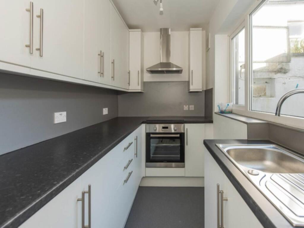 Kitchen-1.jpeg