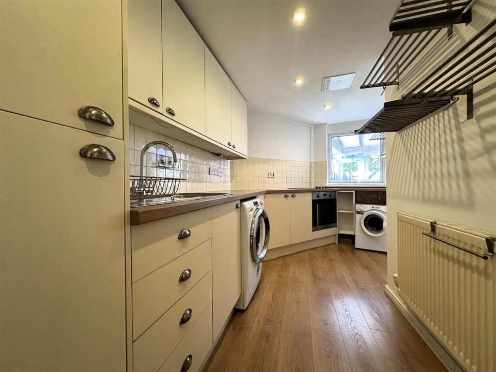 Kitchen I.jpg