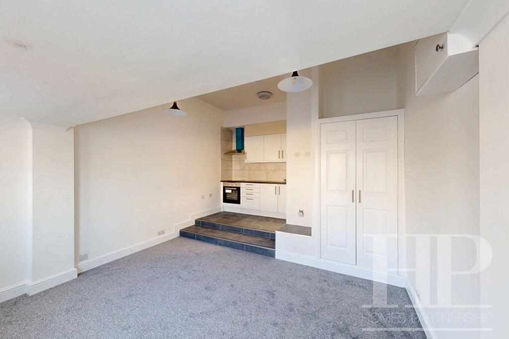 Lounge/bedroom