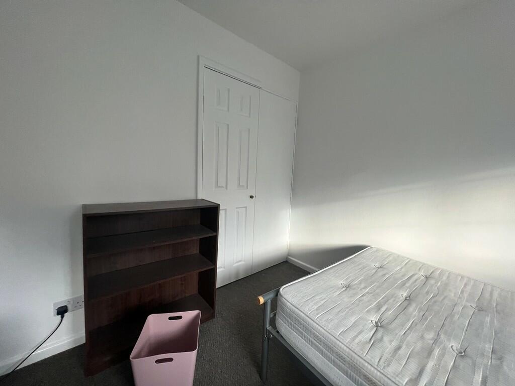 30acc152-7356-460...