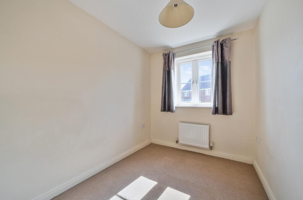 1347106-9-68b241c516c1a