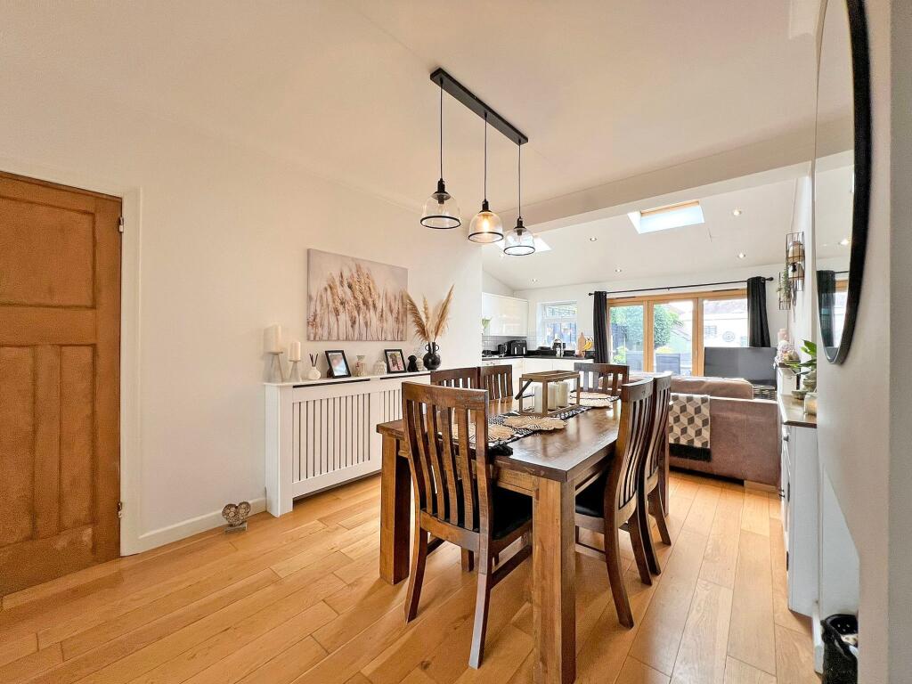 Open Plan Kitchen/Living/Diner
