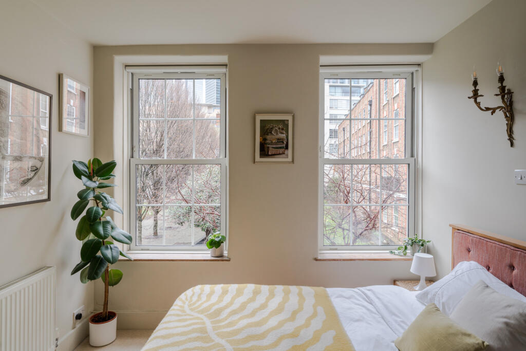 255681 - 56, Brune House-27.jpg