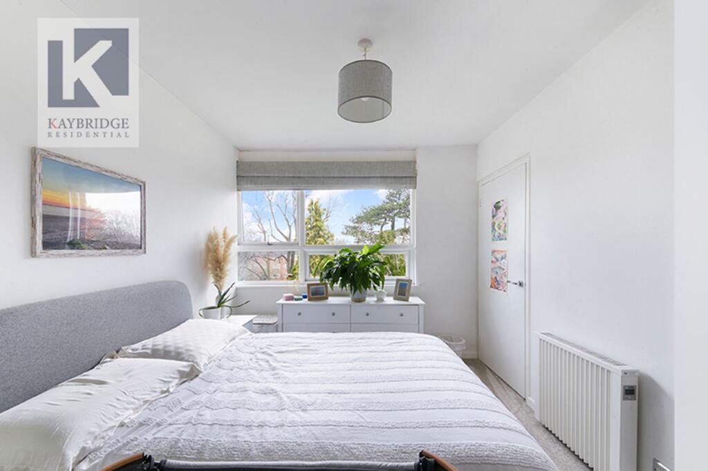 Hilda Court, Lovelace Road