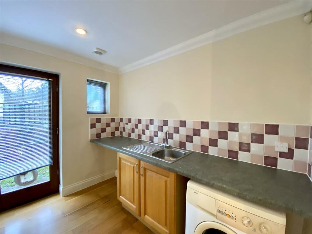 UTILITY AREA