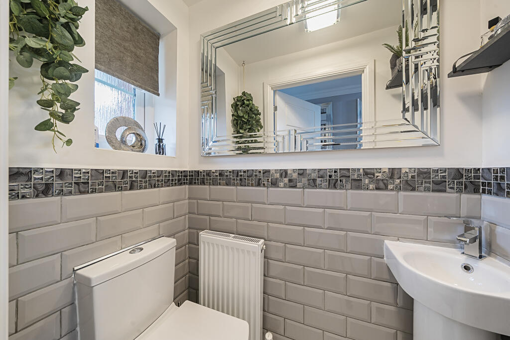 1335184-23-68a3748645456