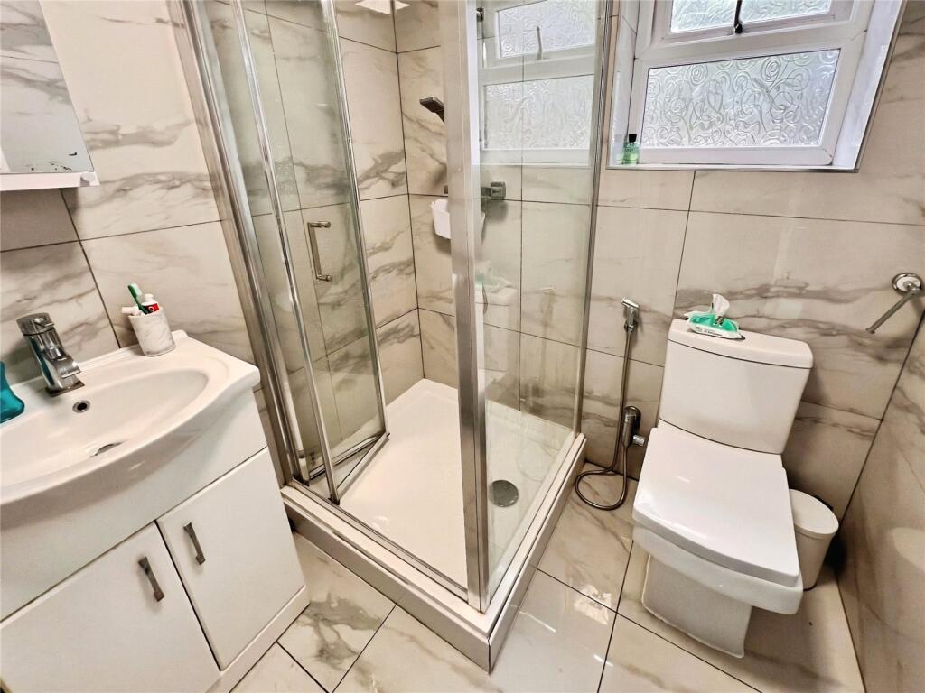 First Floor Shower