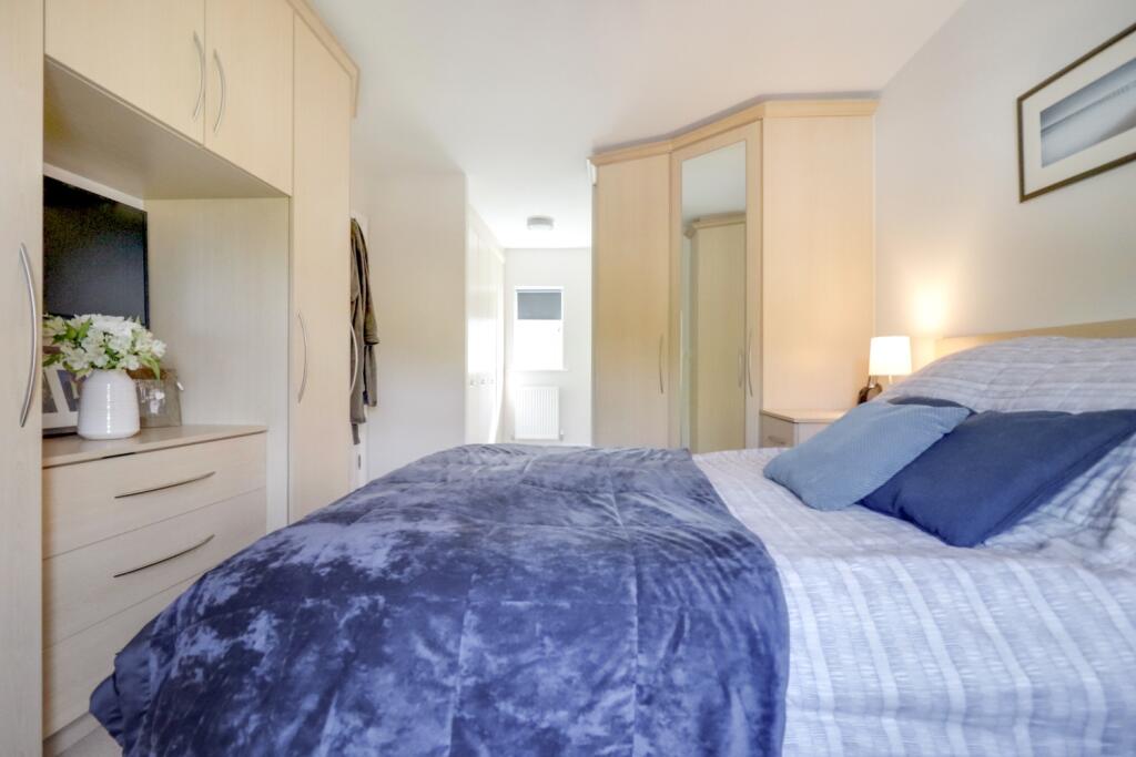 16- Rob Hammond EweMove Pontefract