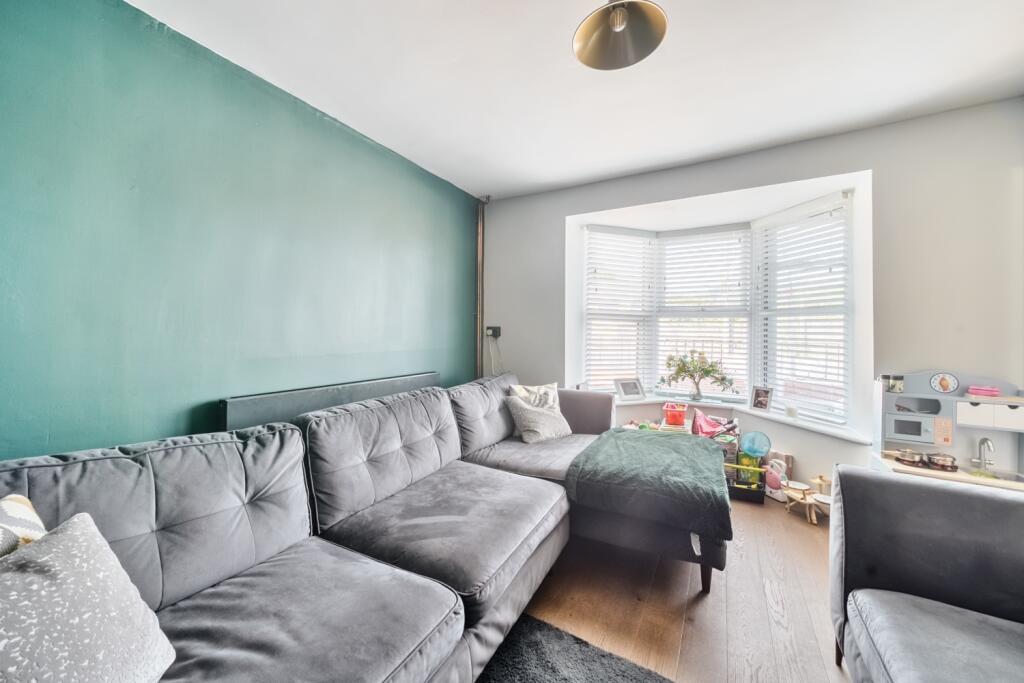 1328030-4-6883472ee5eeb