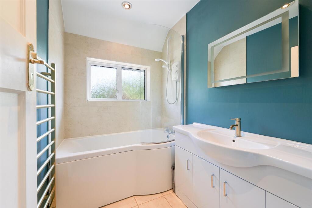 ROUNDWOOD WAY,84 - (9).jpg