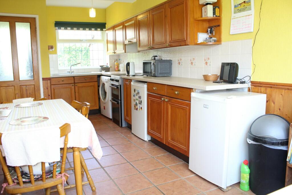 Fitted  Dining Kitchen