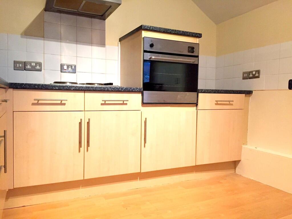 Kitchen/Dining Area