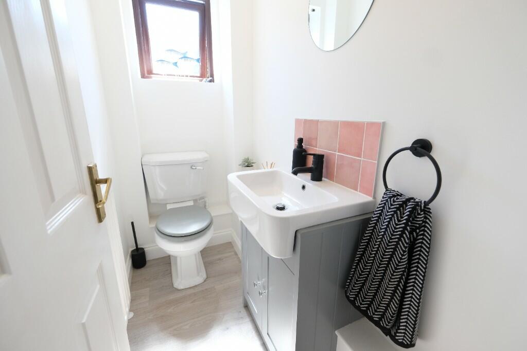 CLOAKROOM
