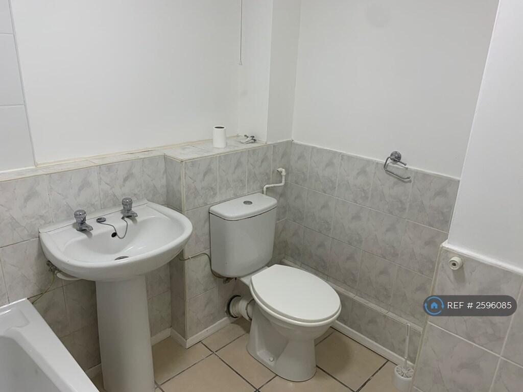 Bathroom 2