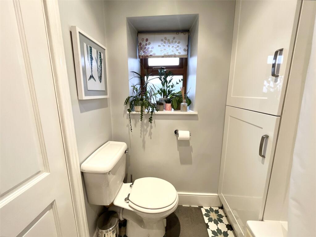 Separate Wc