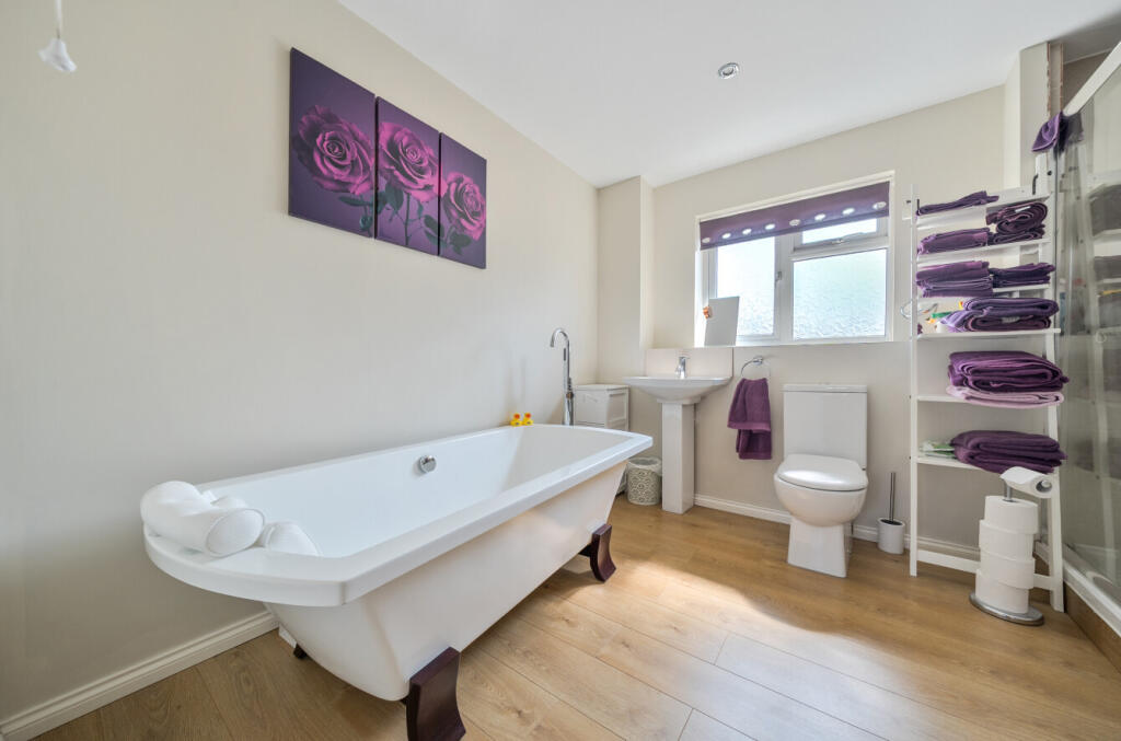 1340356-57-689f61...