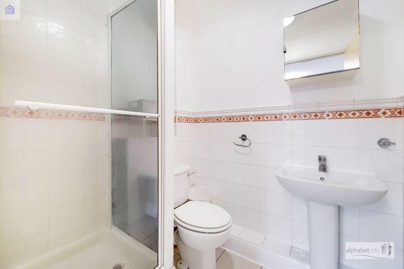 Ensuite shower room