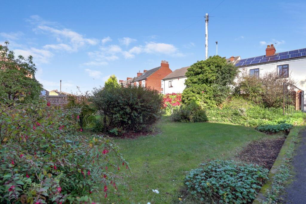 20- Rob Hammond EweMove Pontefract