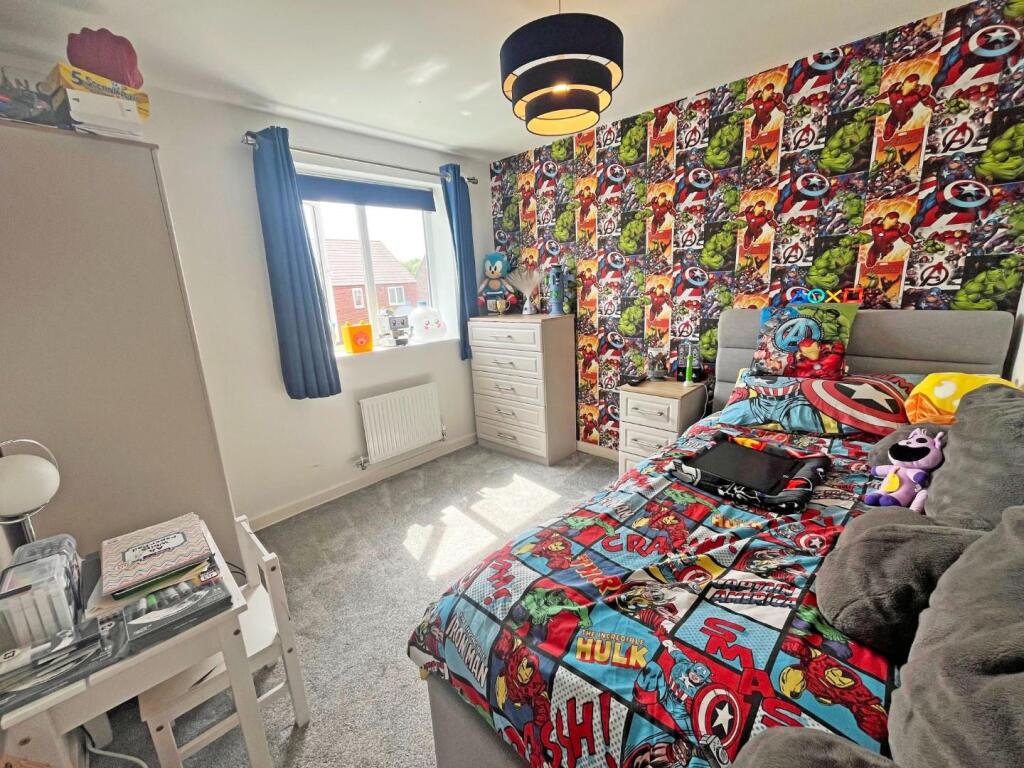 Bed 3.jpg