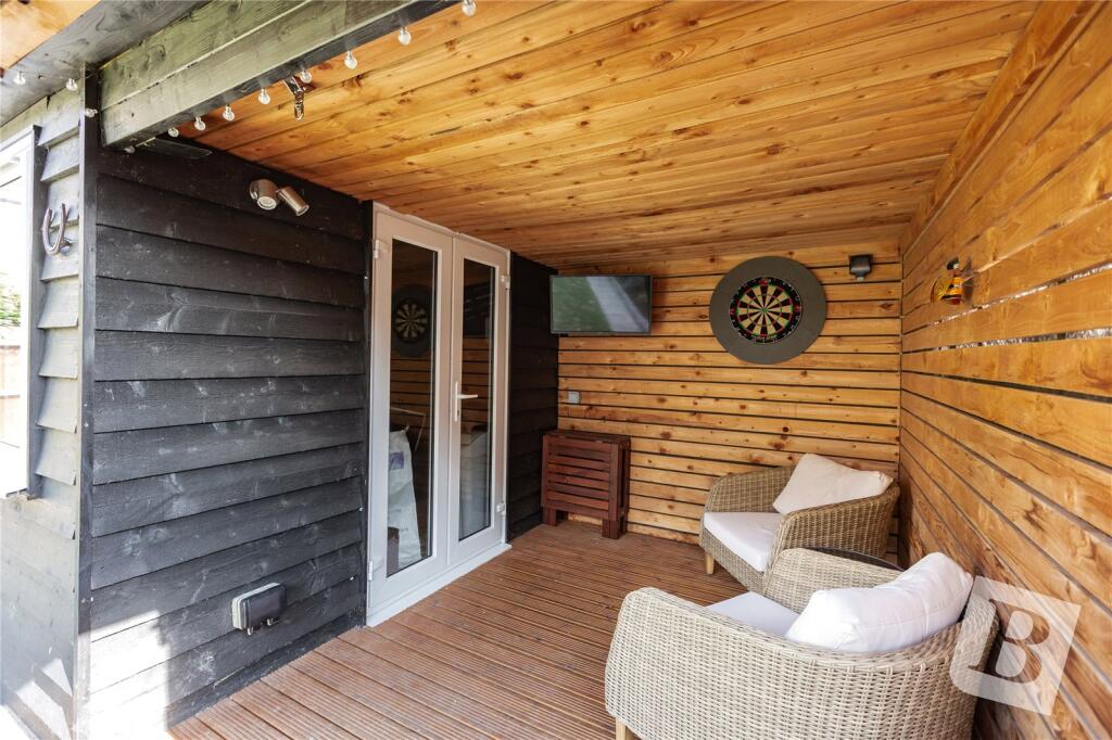 Outbuilding