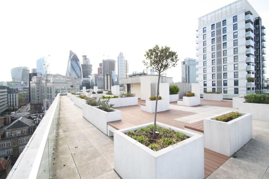 ROOF TERRACE VIEW