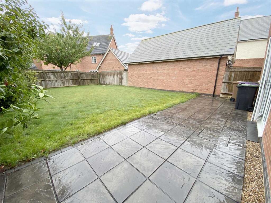 Rear Garden: