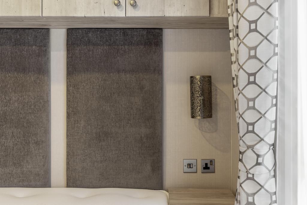 Swan Lake Country Park (Swineshead) Cabin 2-32.jpg