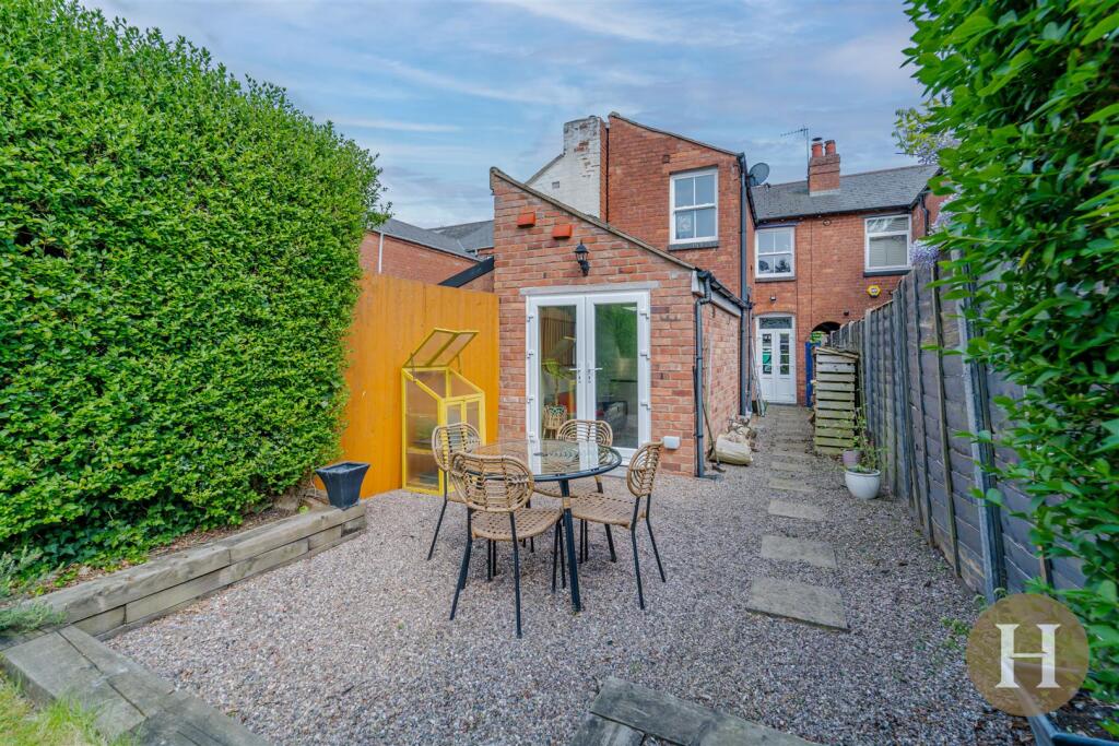 Hadleigh Estate Agents-49.jpg