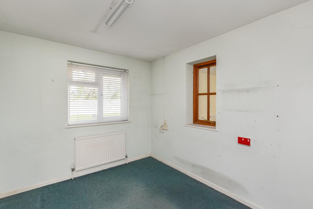4 Woodhouse Court, Stantonbury, Milton Keynes MK14 6GB