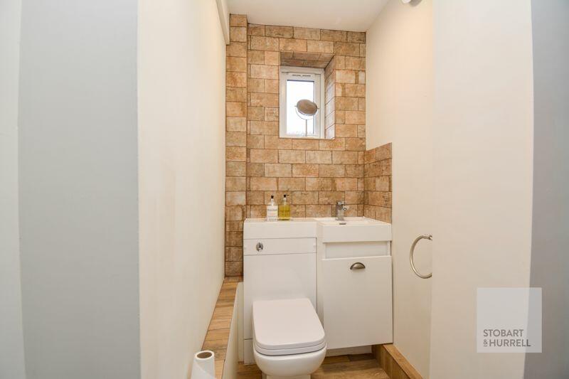 Cloakroom 