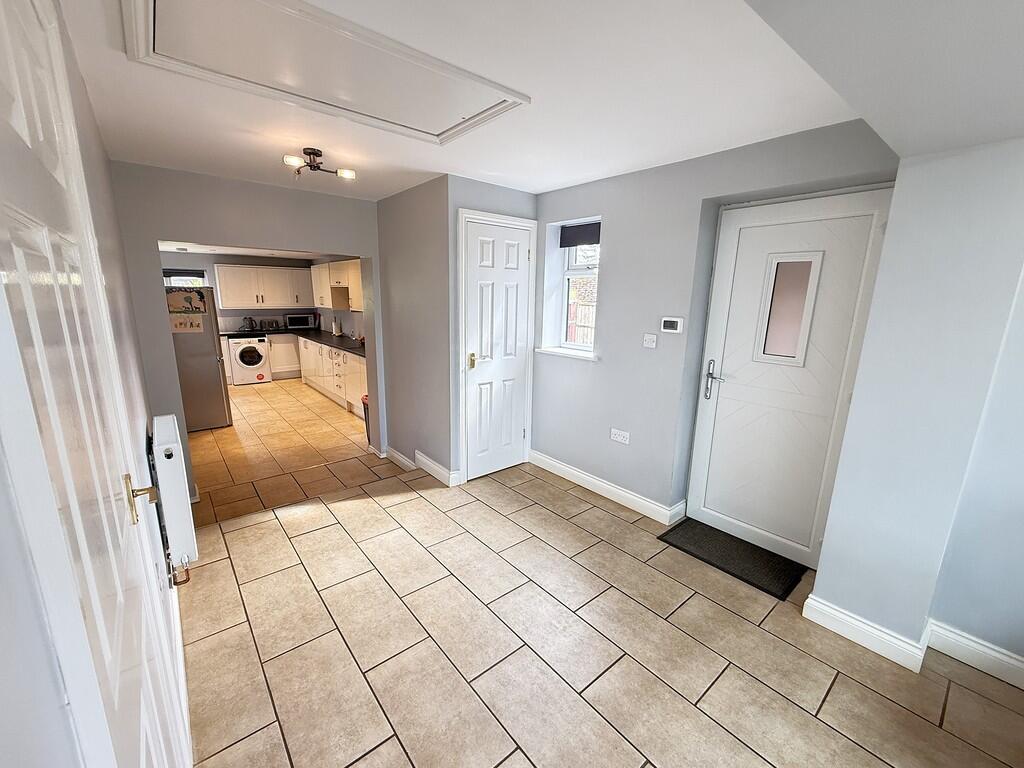 ANNEXE INNER LOBB...