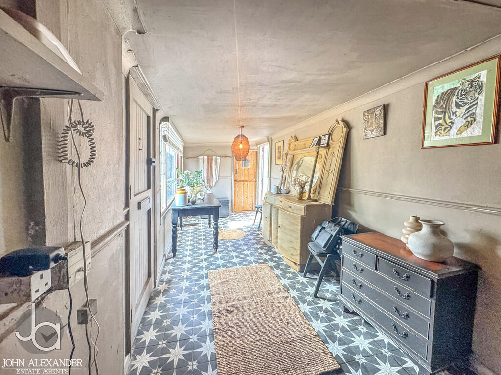 20250623_14334166...