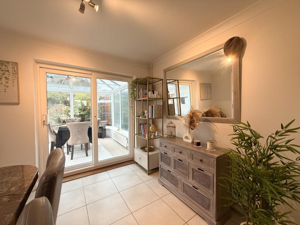 Dining Room Area