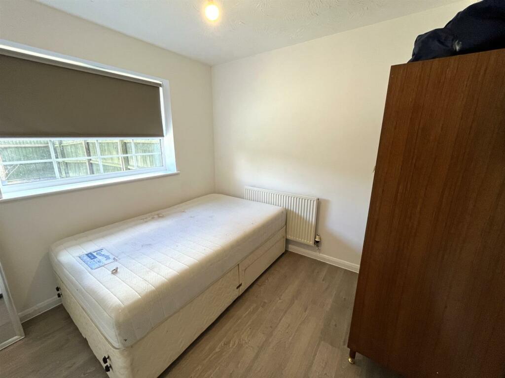 Rodyard Way, Parkside Bedroom