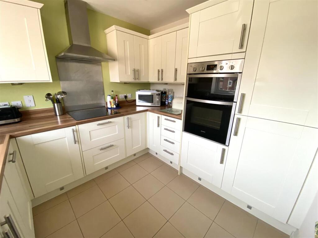 image00015.jpeg