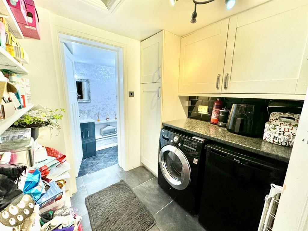 PHOTO-2024-11-03-21-01-29 (31).jpg