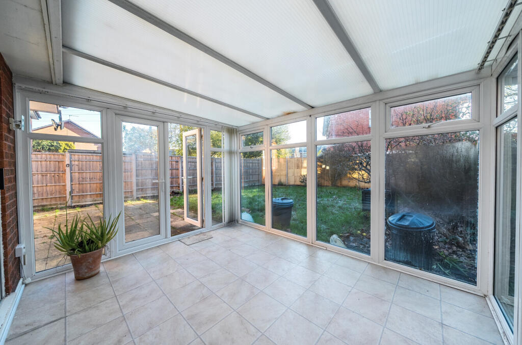 1382324-9-69203b3...