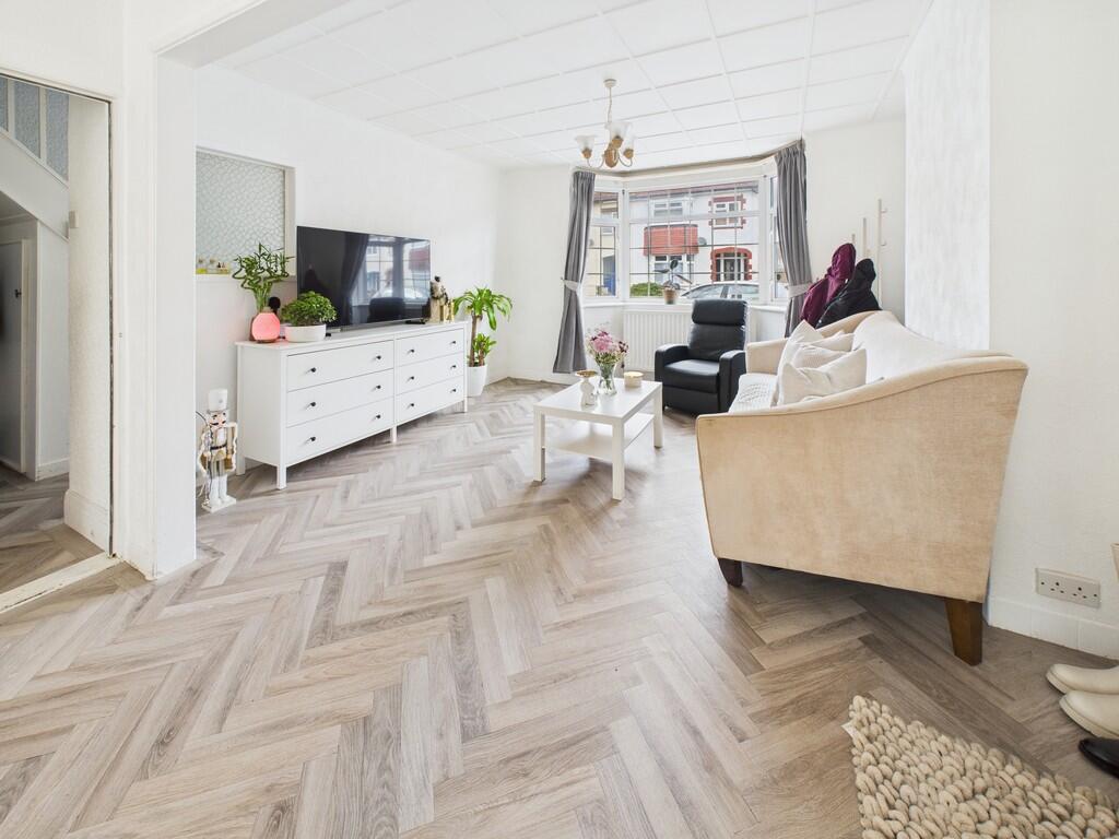 CAM05068G0-PR0010...