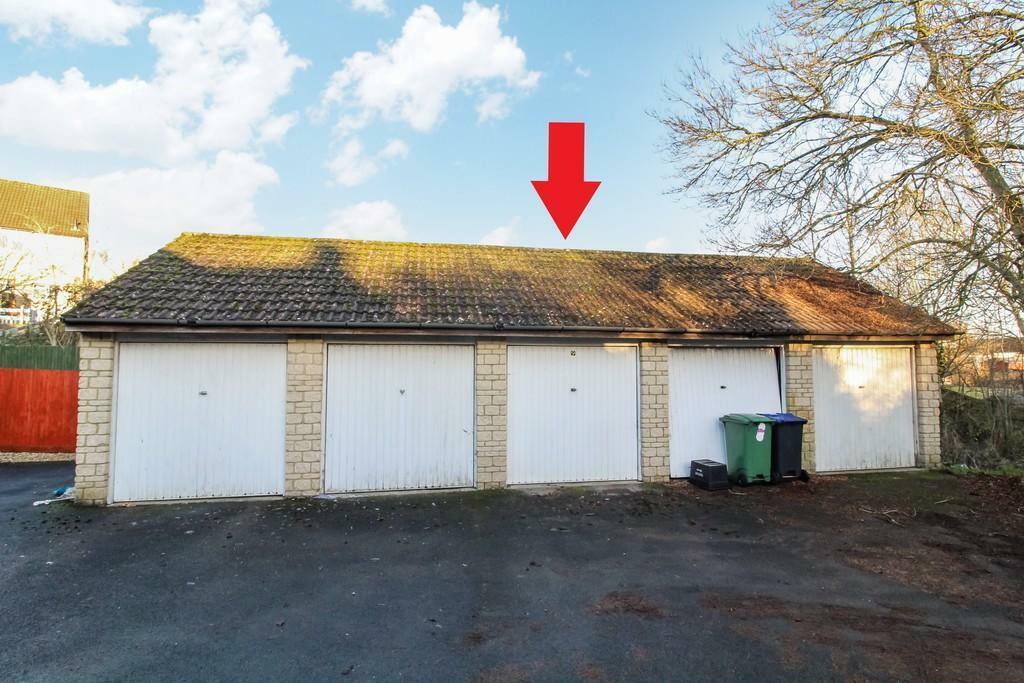 Garage.jpeg