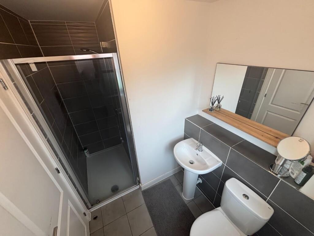 En - Suite
