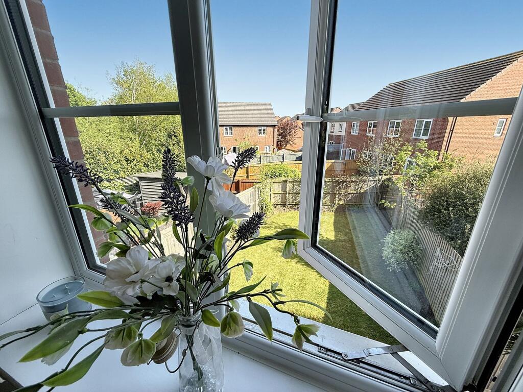 Bedroom Two ( double )