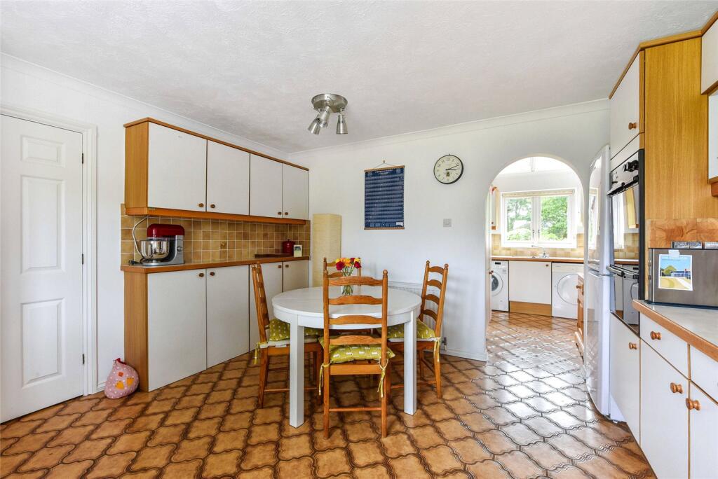 Kitchen/Breakfast Rm